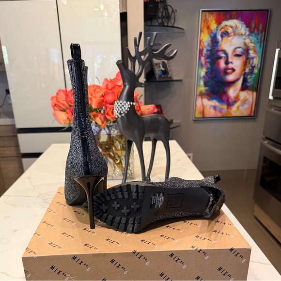 🆕 Mix No. 6 Ankle Boots - Picture 10 of 17